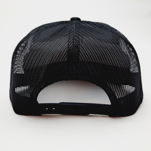 King Ranch Flat Bill Trucker Mesh Snapback Hat Cap Black Embroidered - Picture 4 of 4